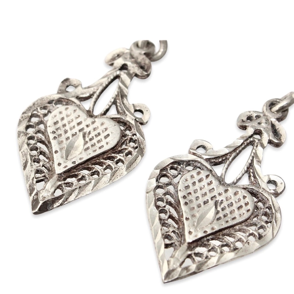 Vintage Sterling Silver Heart Dangle Earrings Diamond Cut Filigree Openwork